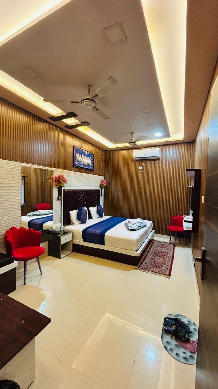 Hotel Ankit Near Assi Ghat พาราณสี ภายนอก รูปภาพ